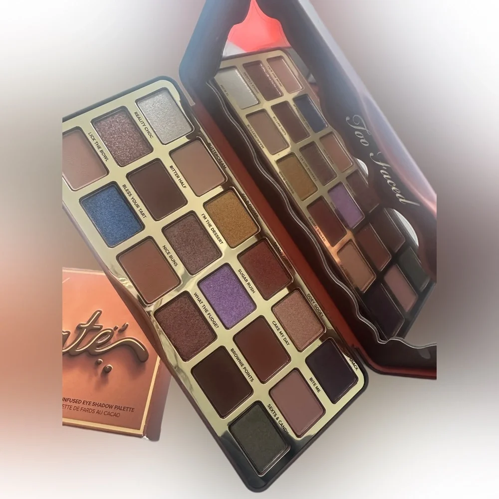 Too Faced Better than Chocolate Eyeshadow Palette BNIB - Picture 2 of 4